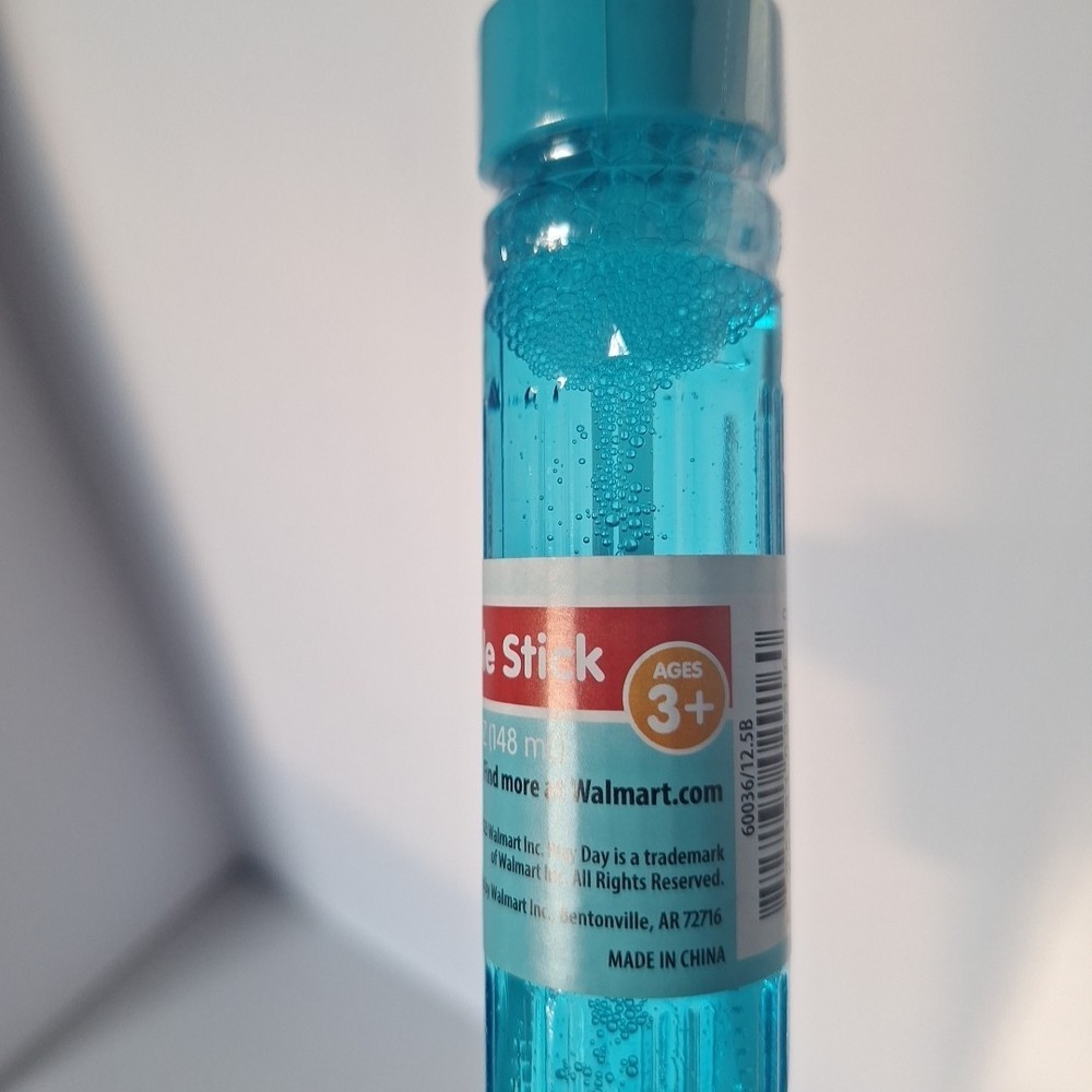 Bubble Stick Bubble Maker Stick With Bubble Solution 5 Ounces Bubbles (Ages 3+)