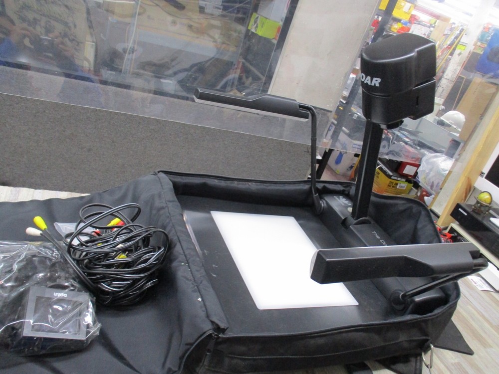 DOAR COMMUNICATIONS VISUAL PRESENTER w/MONITOR ACCESSORY