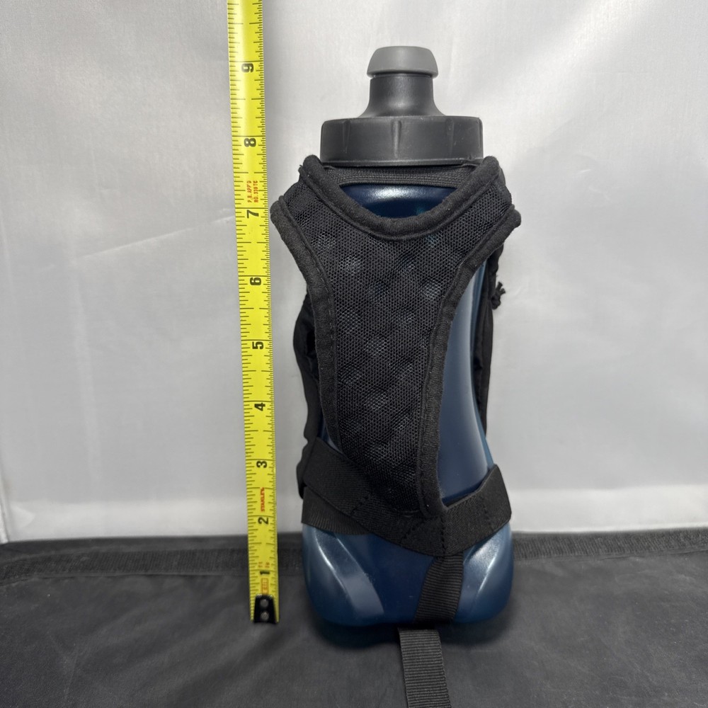Nathan QuickSqueeze Handheld Running Bottle Black/blue Large