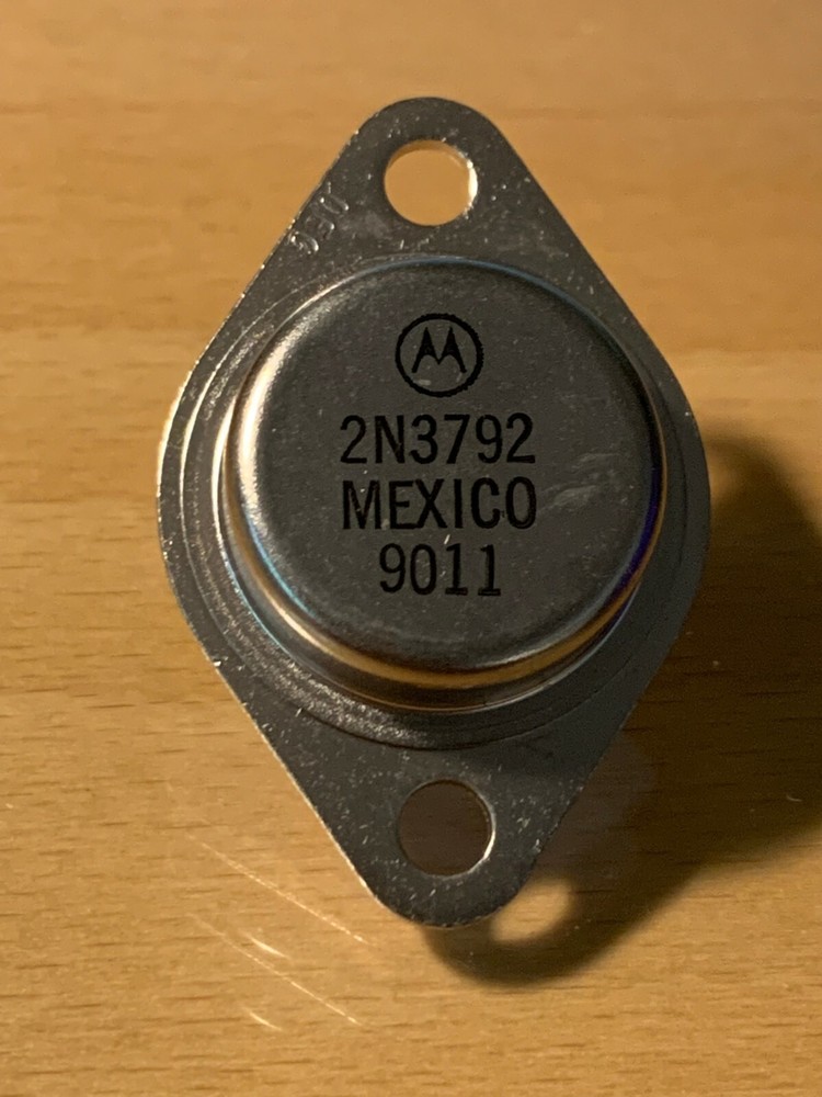 2N3792 Silicon PNP  Motorola Transistor