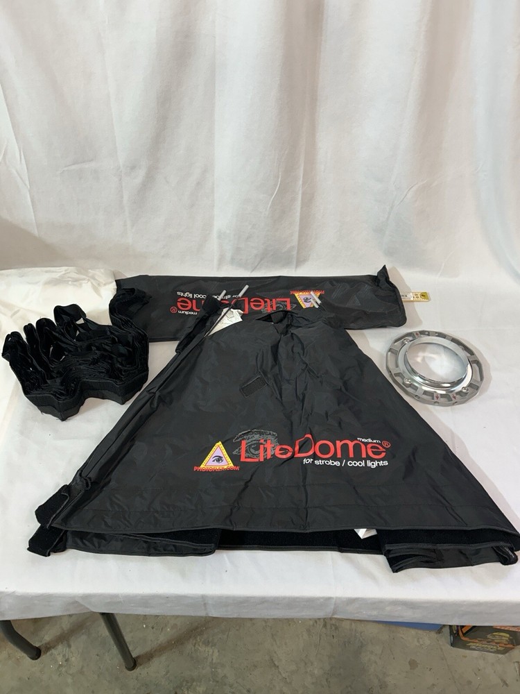 Photo Flex Lite Dome Medium 25x30 W Xtras