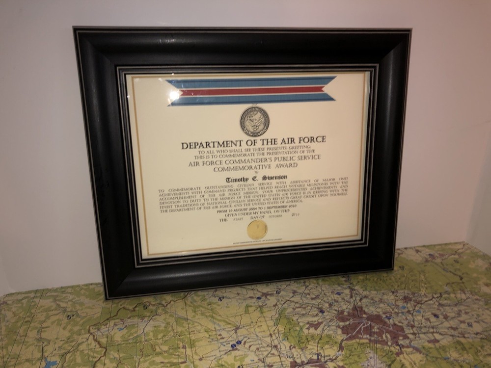 USAF COMMANDER'S PUBLIC SERVICE COMMEMORATIVE AWARD CERTIFICATE Type-1