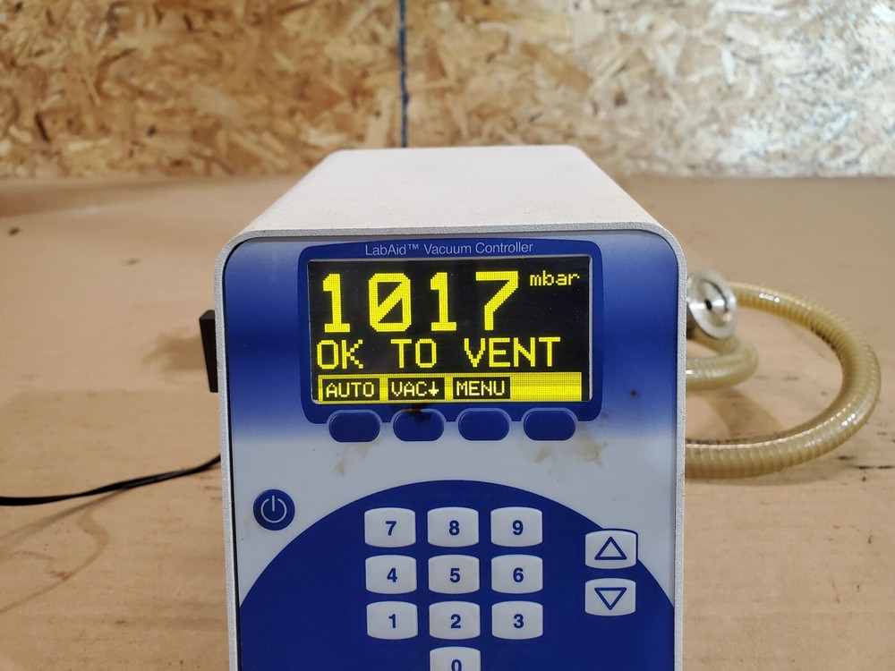 Welch-Ilmvac Vacuum Controller Model 1640A-01 - As seen