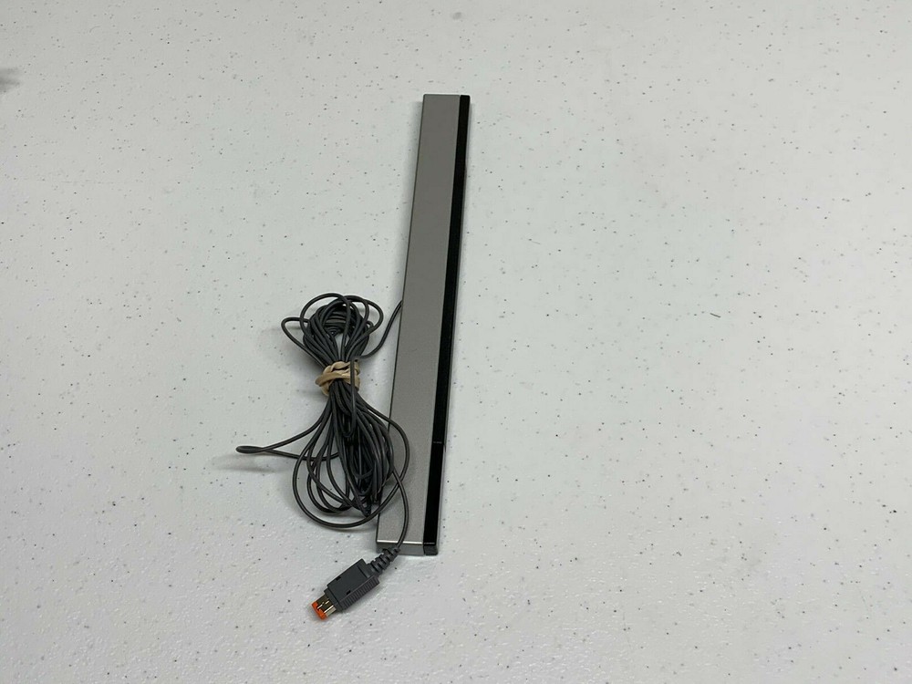 Nintendo Wii White Console RVL-001 Game Cube Compat Console only or complete