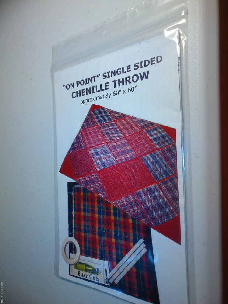 Rochelle On Point single sided chenille throw pattern