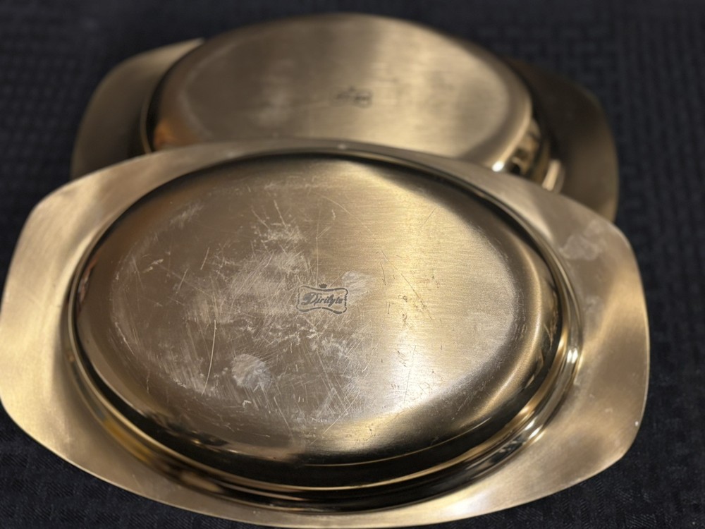 Dirilyte Golden two trays and creamer