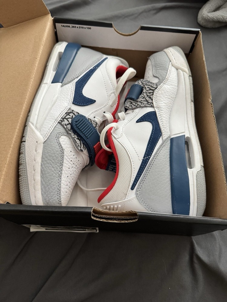 Air Jordan Legacy 312 Low (GS) Size 5.5