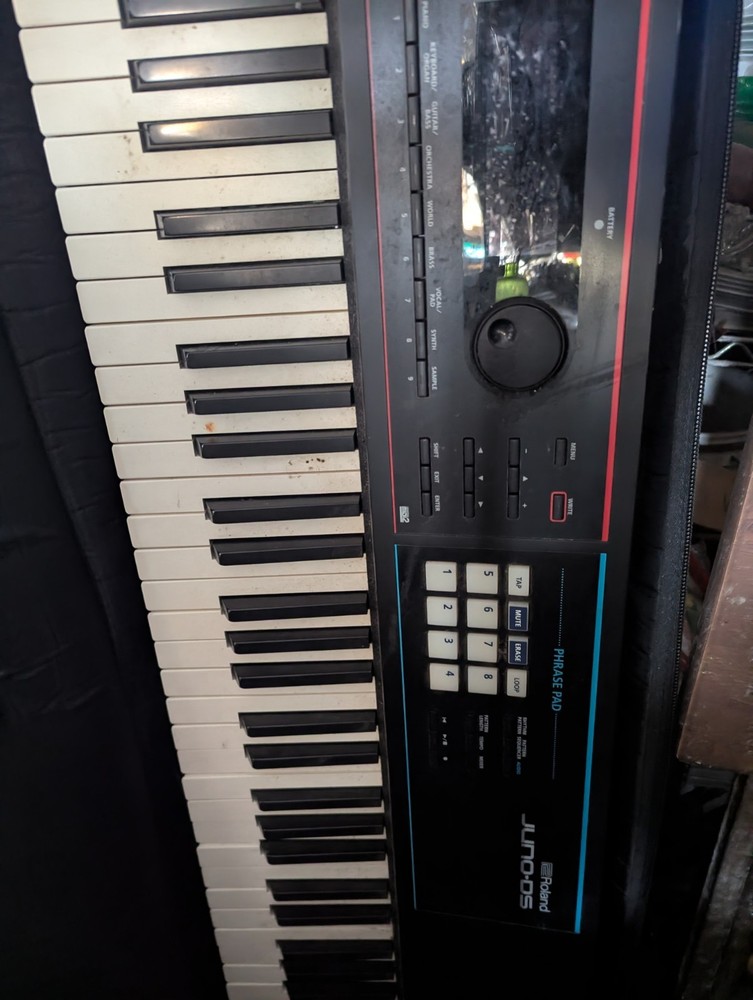 Roland JUNO-DS88 88-Key Synthesizer