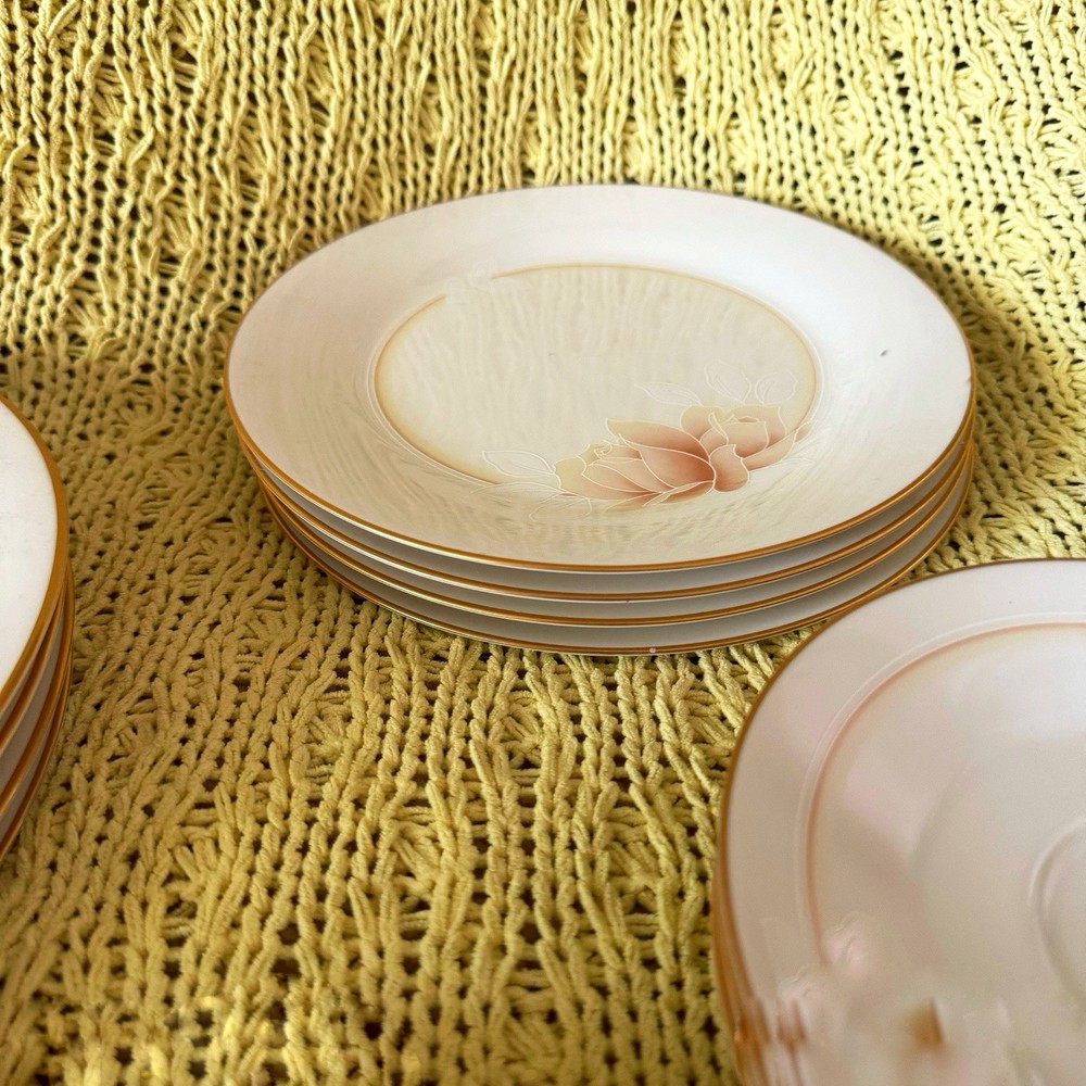 Noritake Devotion Ivory China 20-Piece Set 4 Place Settings, Model 7271