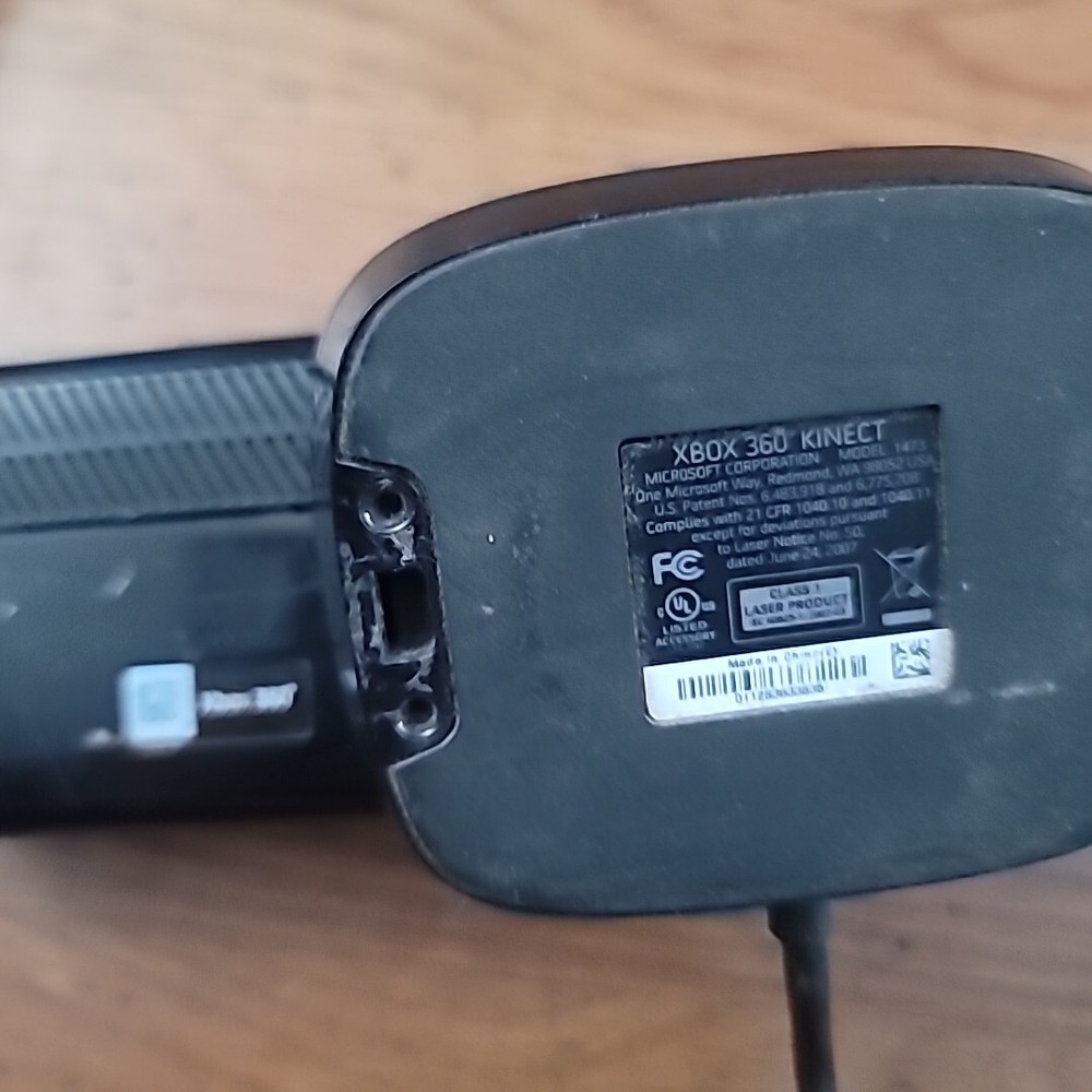 Microsoft Kinect Sensor Bar for Xbox 360 with AC Power Adapter 1473