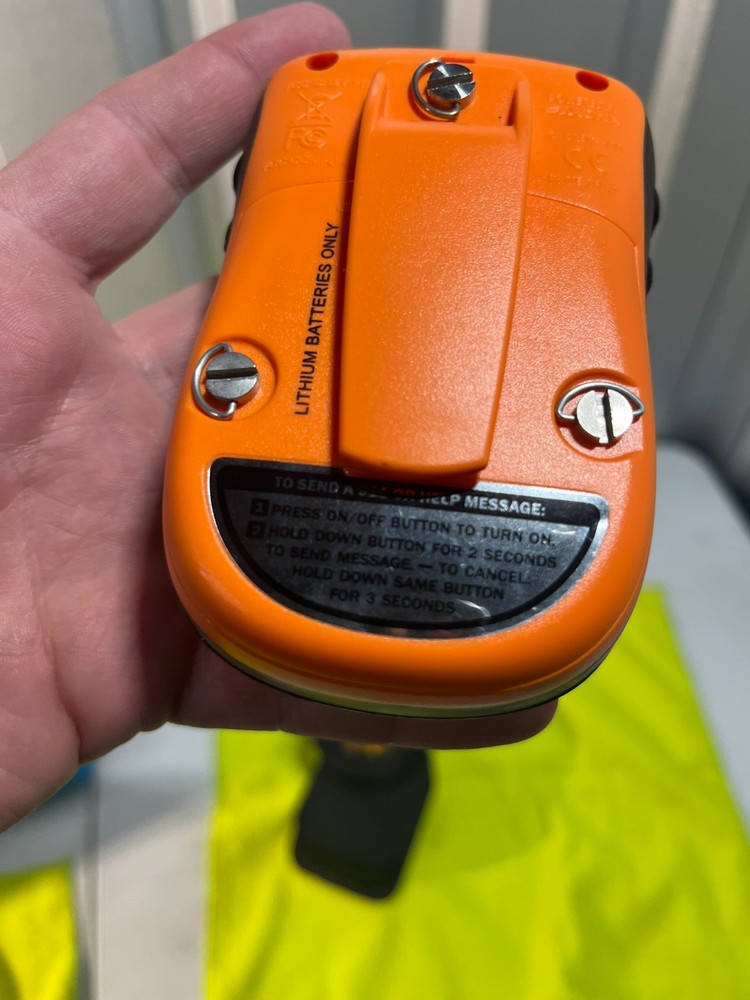 SPOT Satellite Personal Tracker Orange GPS Messenger w Case Tested