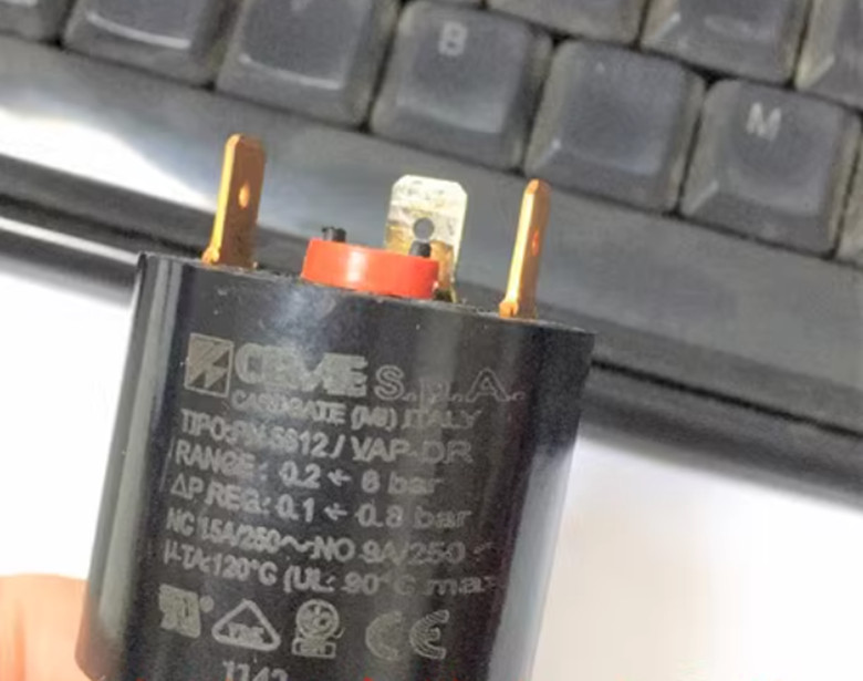 CEME pressure switch PN5612