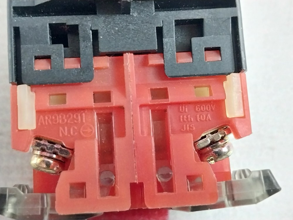 Fuji Electric AR30PR-202B Selector Switch 250V 6A