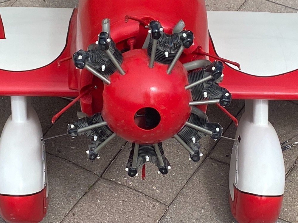 ikon n wst models Gee Bee model E RC Racer Plane