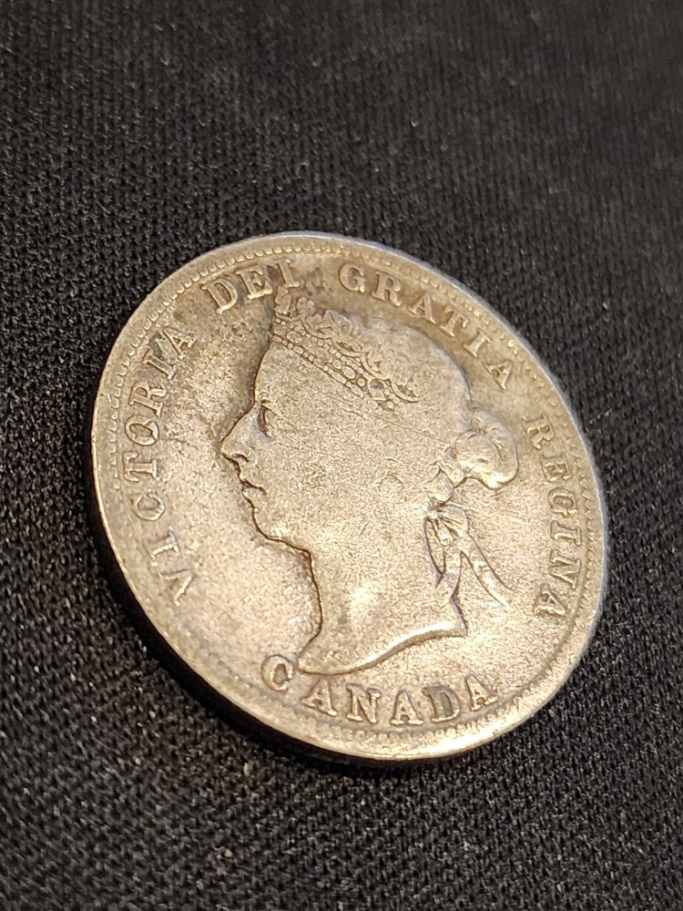 1900 Canada 25 Cents Silver Coin