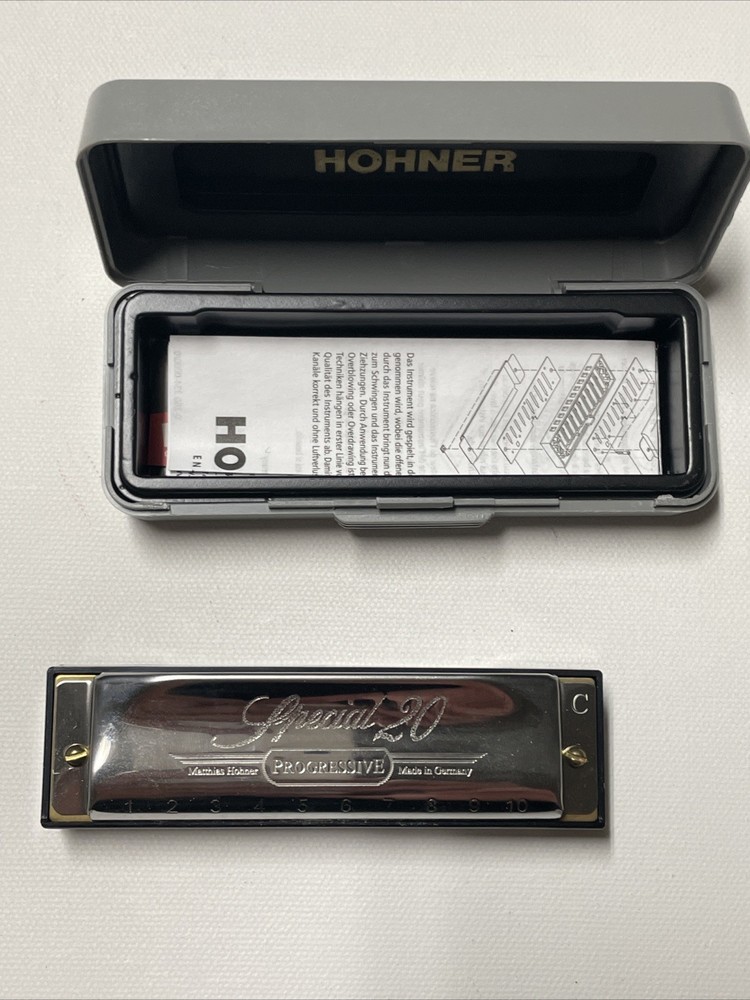 Hohner Special 20 Harmonica With Case L1