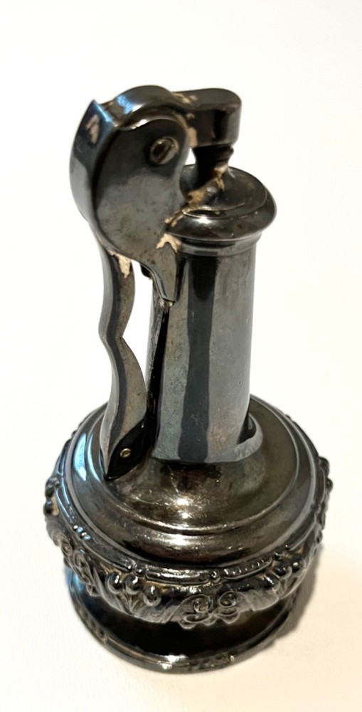 Vintage Ronson Art Deco Decanter Table Top Cigarette Lighter