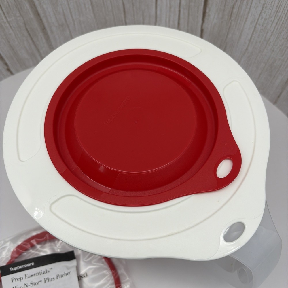 Tupperware Mix N Store Plus Pitcher 8 Cup 5665A-2 Prep Essentials Red Lid New