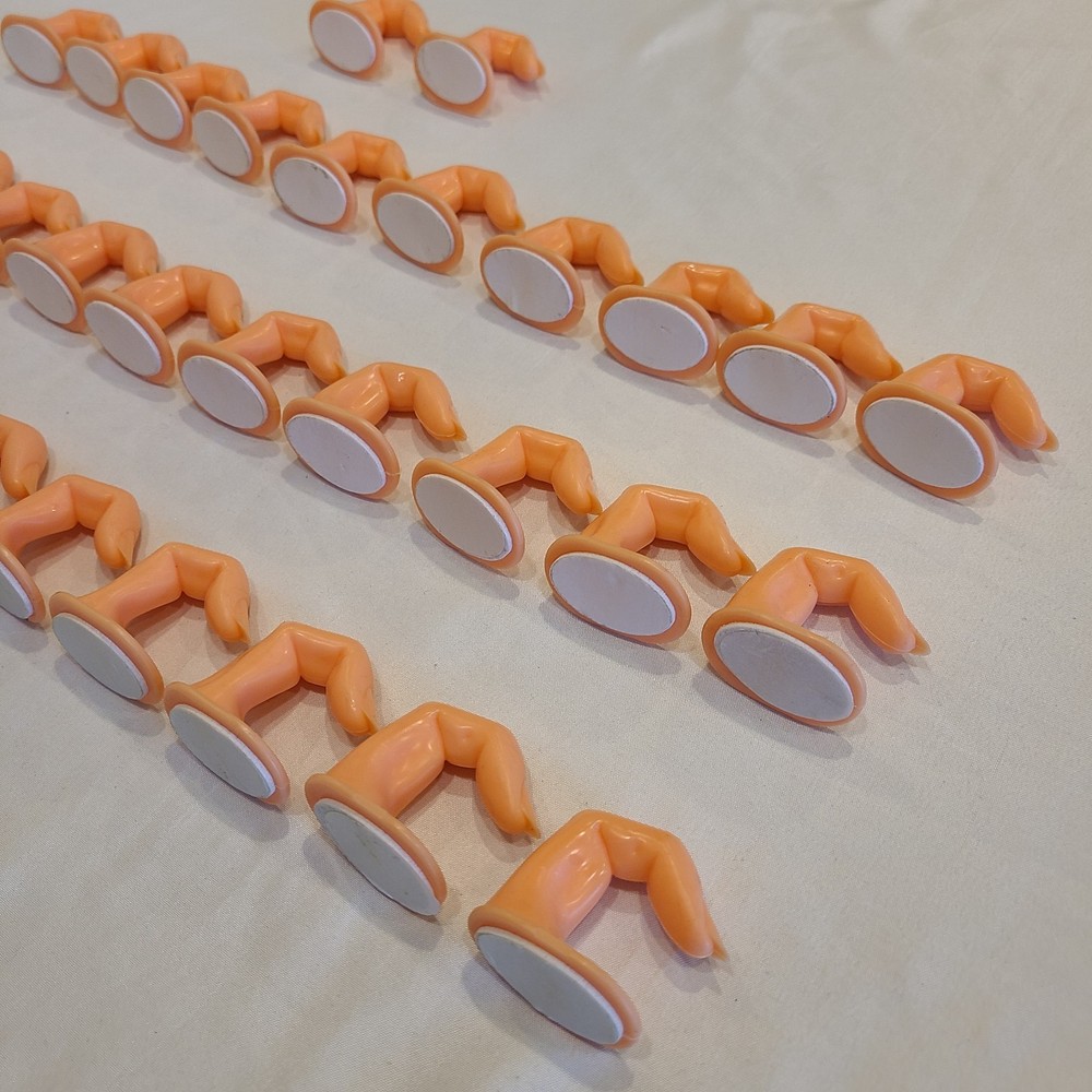 32-Piece Individual Practice Training Fingernail Tips Fingers