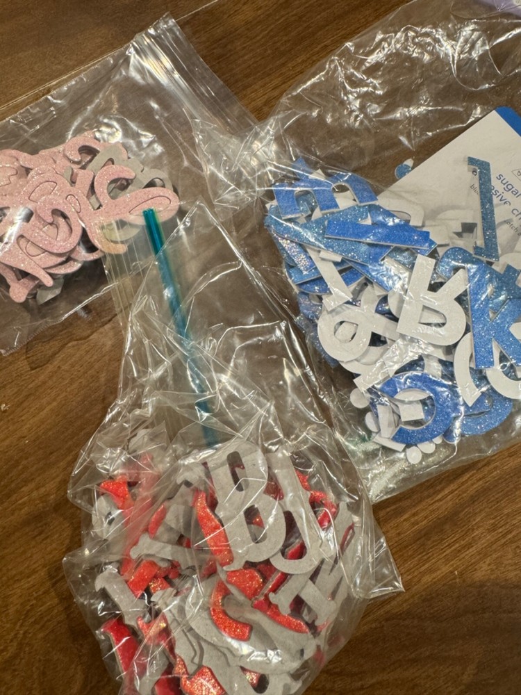 Chipboard letters - Large assorted lot
