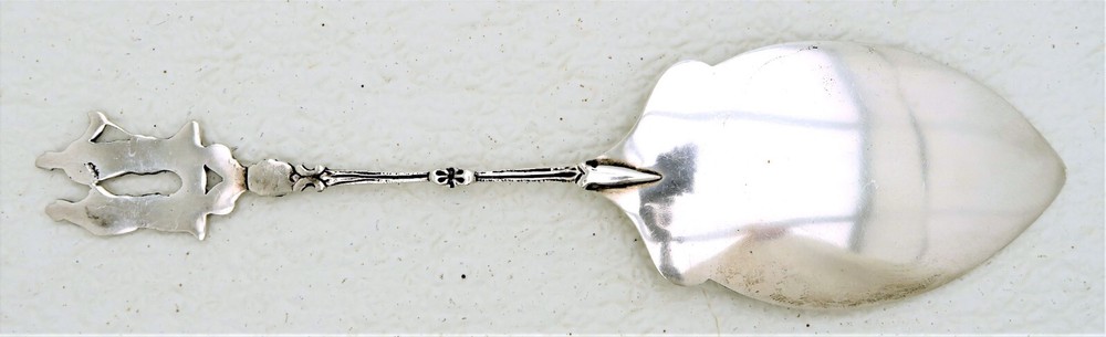 Dutch Netherlands Solid Silver Server wth Two Figure Handle End Hallmarked A.P