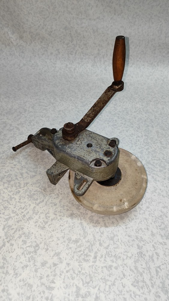 manual sharpening machine