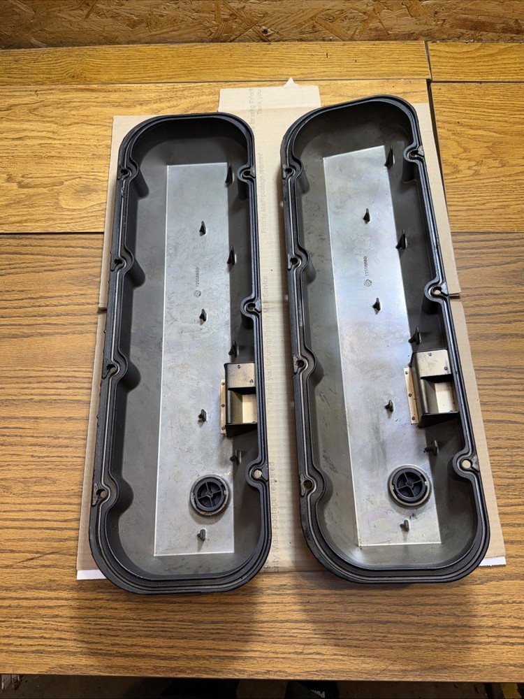 Mercruiser 454 valve covers