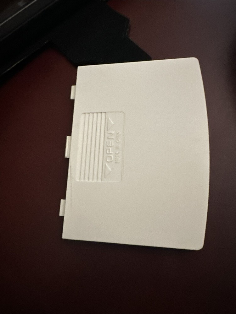 Weight Watchers Scale. White Battery Operated