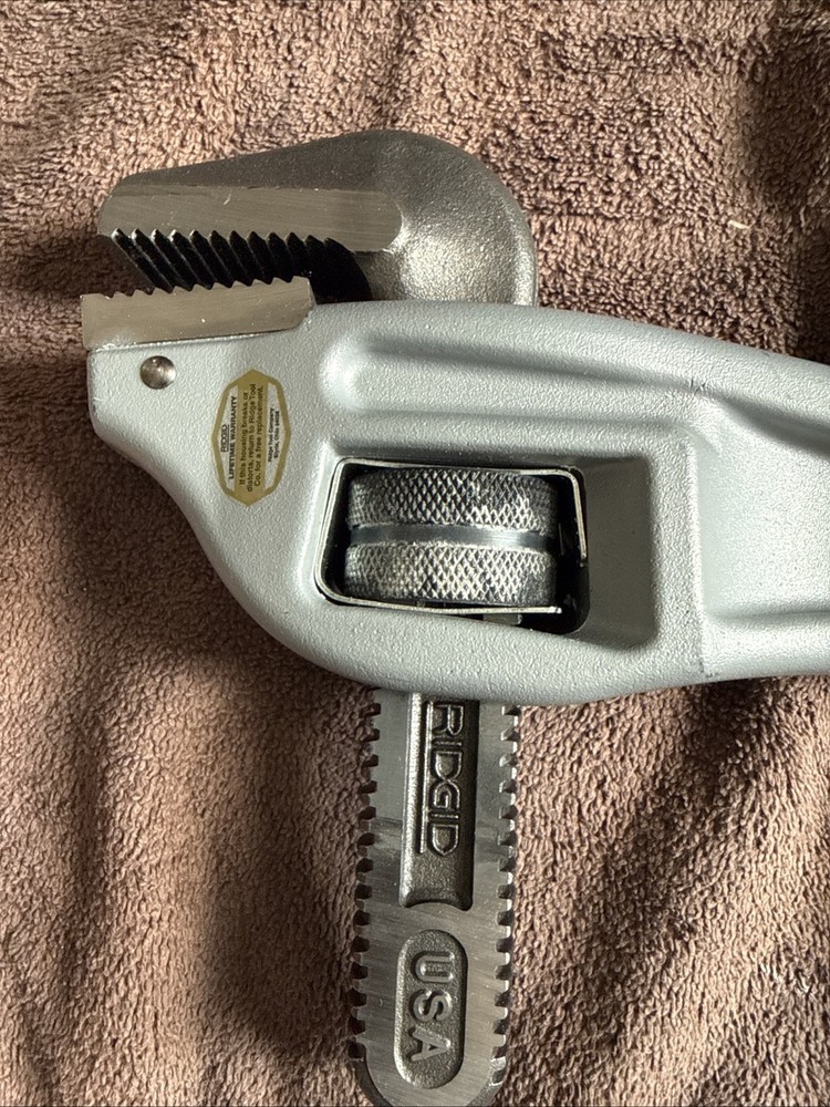 Ridgid 24-Inch Offset Pipe Plumbing Adjustable Wrench