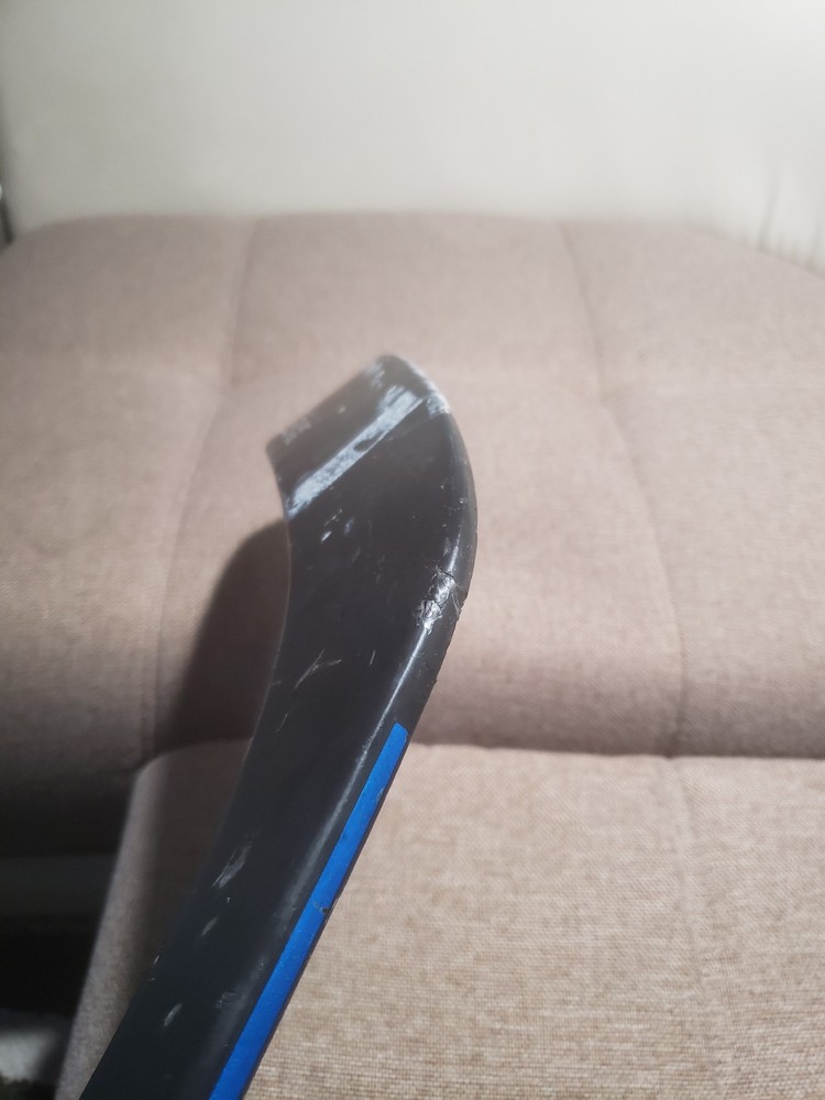 true A6.0 Hockey Stick Intermediate Right