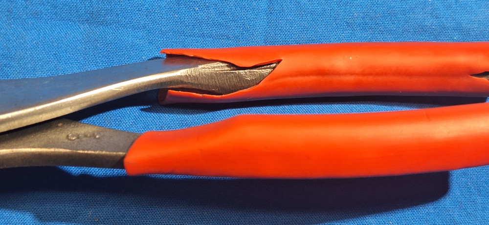 Mac Tools 310949 offset jaw slip joint pliers 8" long red handles