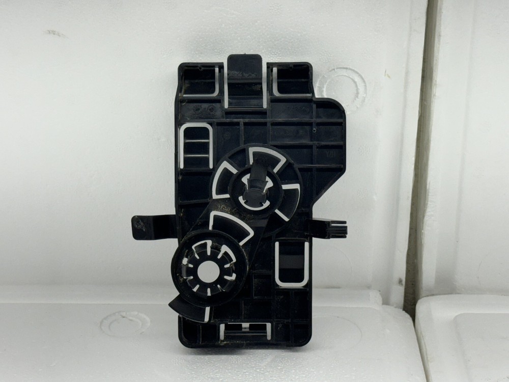 2019-2021 VOLKSWAGEN JETTA TRANSMISSION COMPUTER CONTROL BRACKET MODULE OEM