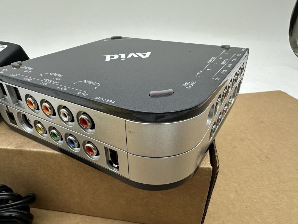 Breakout Box Avid Liquid Edition Pro Pinnacle Systems, USB / Firewire