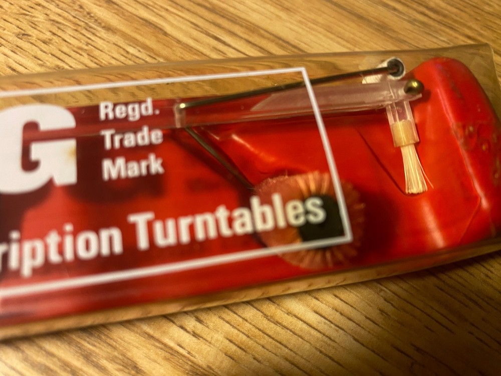 Vintage Turntable WATTS DUST BUG record cleaner kit