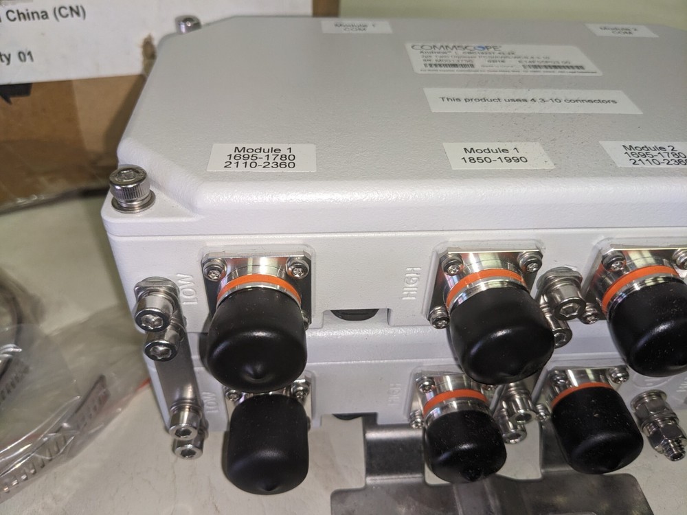 Comscope CBC1923T-43-2X 4 Pack Diplexer PCS/AWS+WCS, DC block, 4.3-10 (F8)