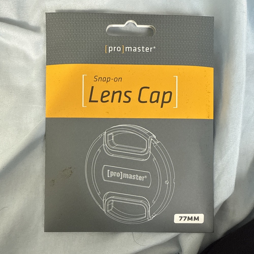 ProMaster Professional Lens Cap 77mm
