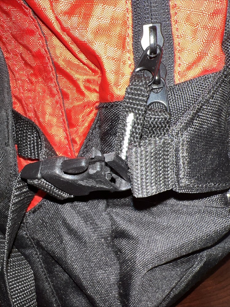 COLEMAN MAX HYDRATION GREEN BACKPACK Elate 14L, NO BLADDER