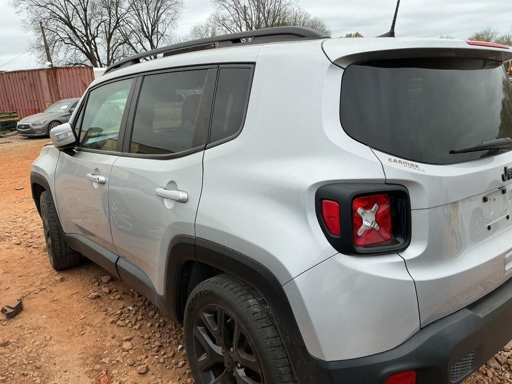 RENEGADE 2019 Glove Box 5013820