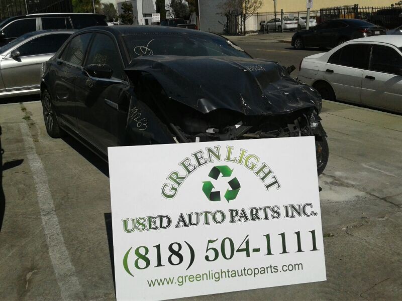 CONTINTAL 2017 Rocker Panel Moulding 76767