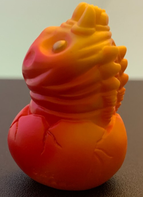 Godzilla Mini Sofvi Chronicle Burning Red - Birth of Mothra (Burning Red) Figure