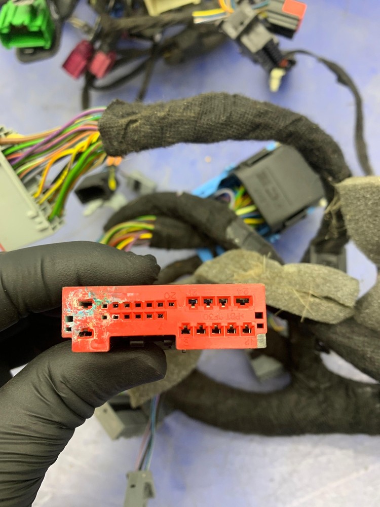 2014-2015 RANGE ROVER OEM FRONT DASHBOARD WIRING HARNESS DK6214401DE
