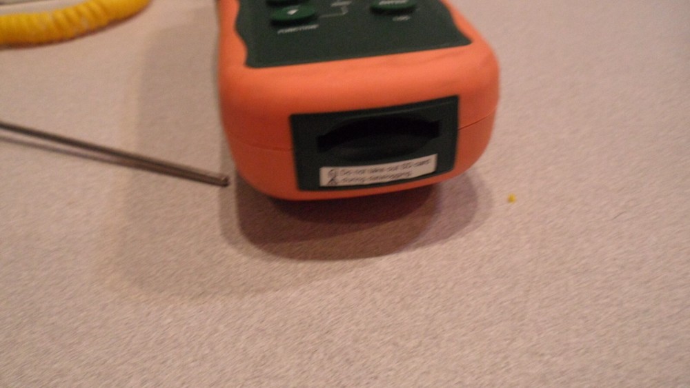 EXTECH SDL400 Light/temperature Meter Datalogger untested