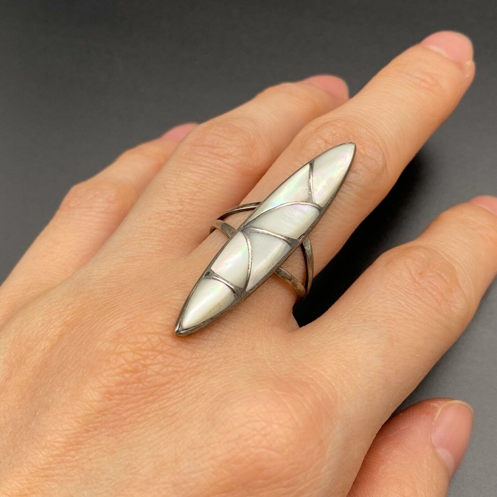Vintage Zuni Native Silver MOP Inlay Ring Size 6.75