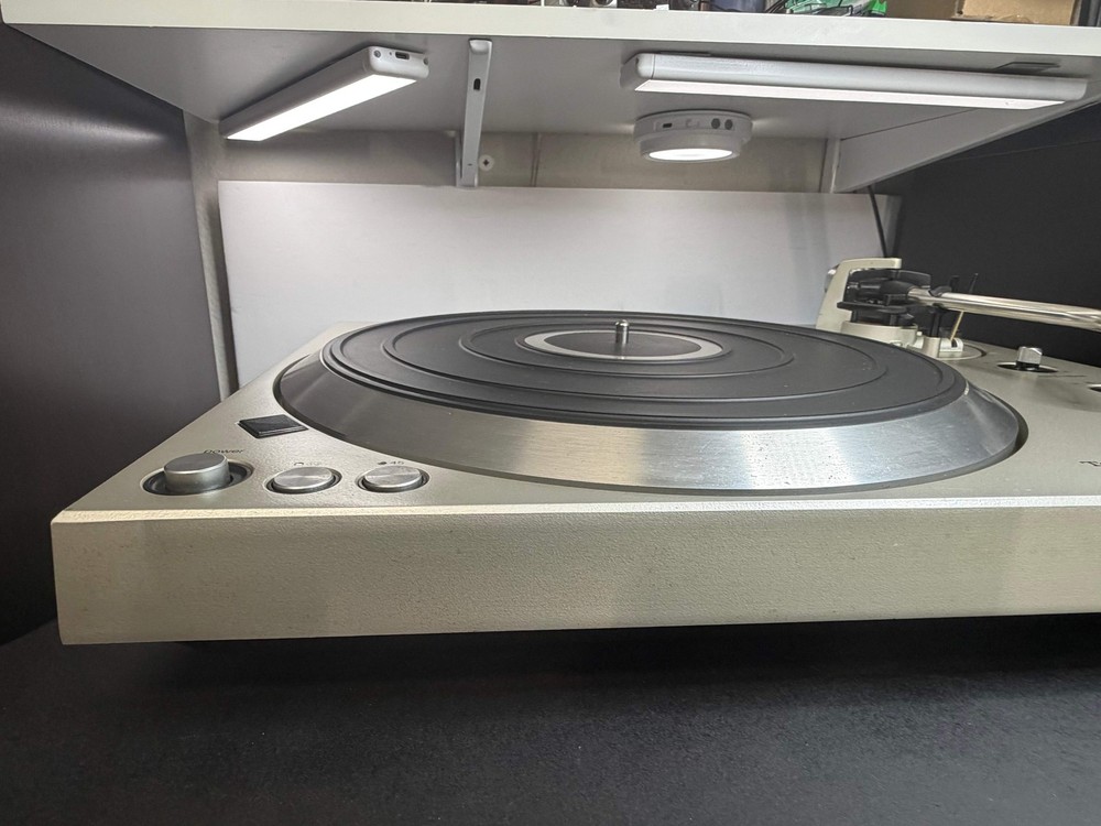 Technics SL-1301 Quartz Turntable – Serviced (DeoxIT), Fully Auto, Tested, Clean