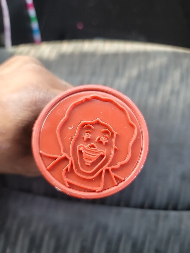 Hasbro Play-Doh McDonalds Ronald McDonald Character Stamp