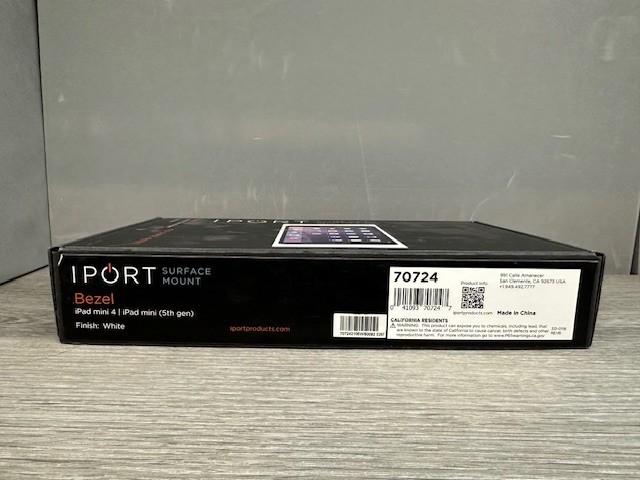 iPort 70724 Surface Mount Bezel iPad Mini 4- White New