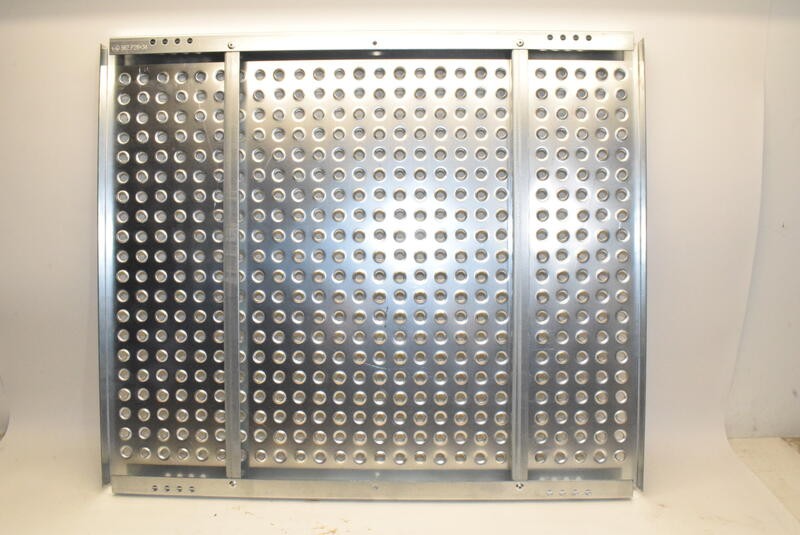 Universal Deck Plate P29X34 (651-11052)