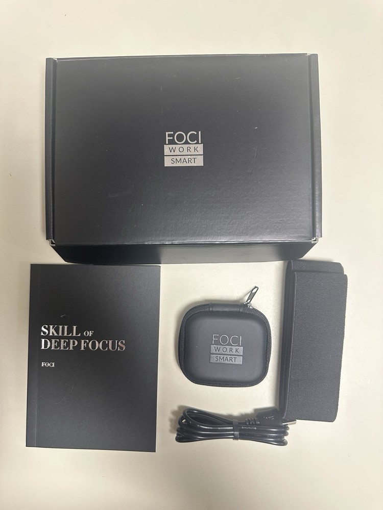 FOCI Smart Wearable Focus Boosting Device Tool Light Small Silver White.