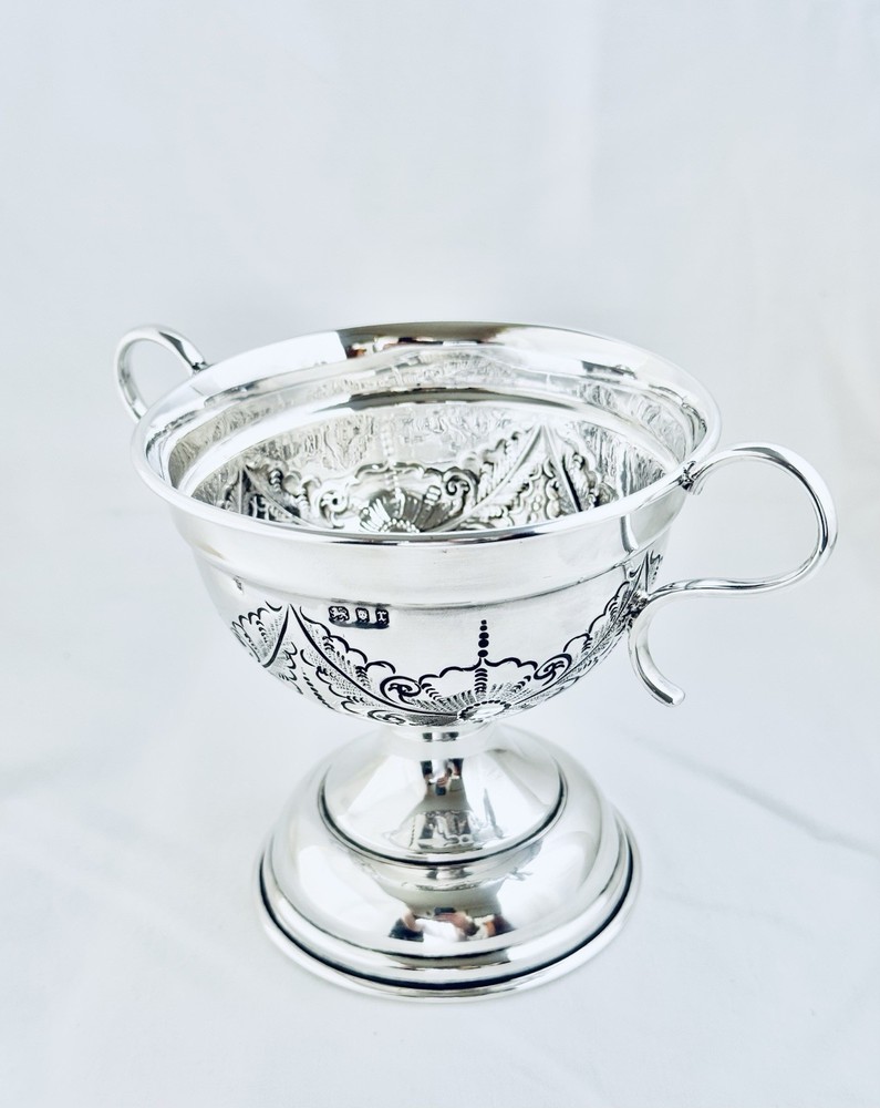 Solid Sterling Silver Twin Handled Cup London Fully Hallmarked 1932