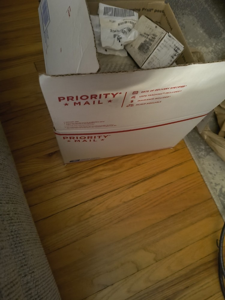 AO Smith 181954-2 Burner Assembly Ignition Assembly Brand NEW